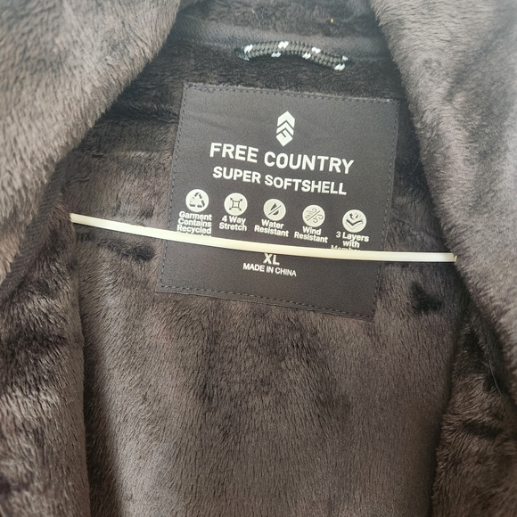 Free Country Super Softshell Women's Black Hooded Jacket - Picture 2 of 3